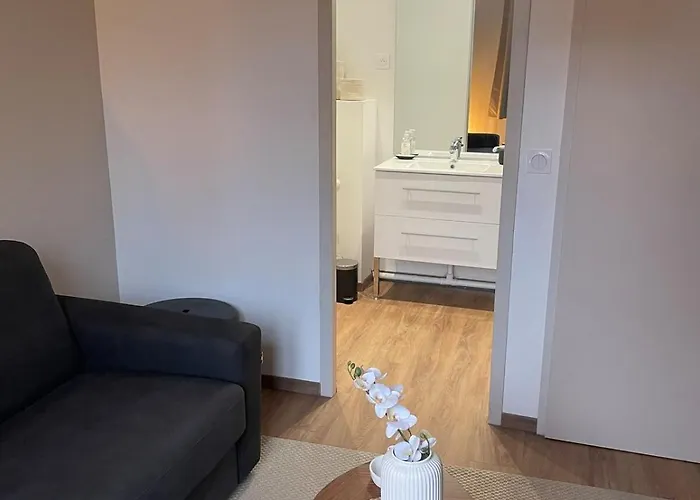 Cosy Au Pied De La Gare Saint-jean Apartament